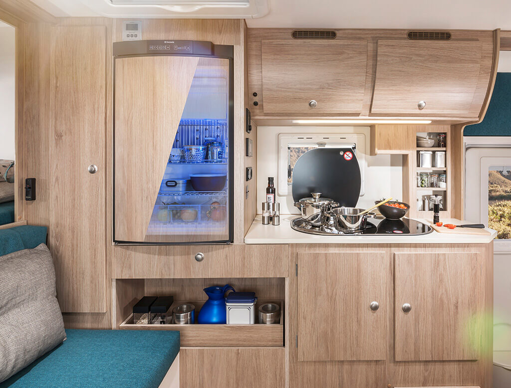 011_slider_kueche-nur-260sd_1024x778 TISCHER Kabine TRAIL BOX Küche